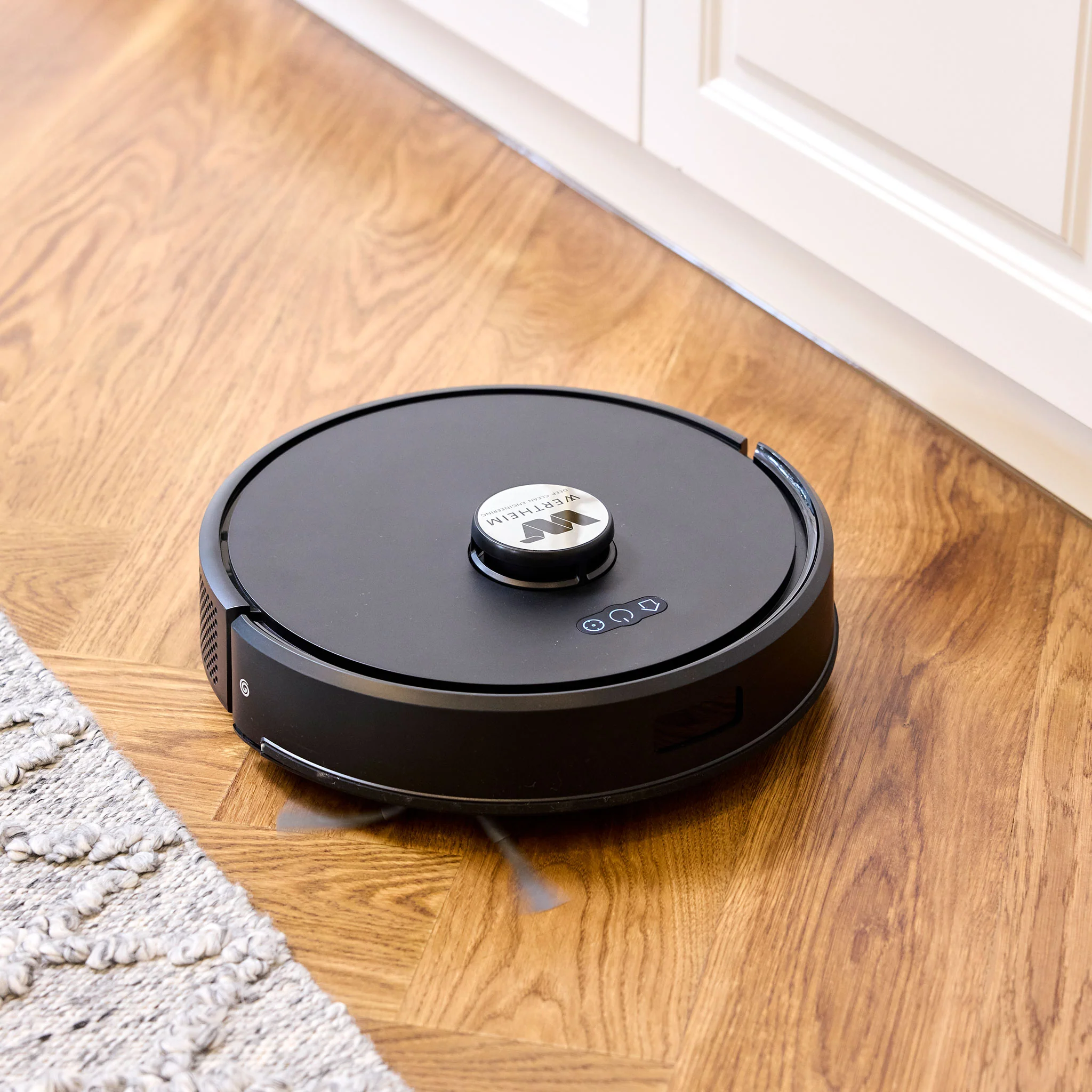 Wertheim SpinBot Pro Robot Vacuum Cleaner with Auto Empty Station - Image 5
